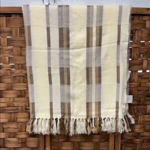Simons La Lingère Cream and Brown Plaid Throw Blanket